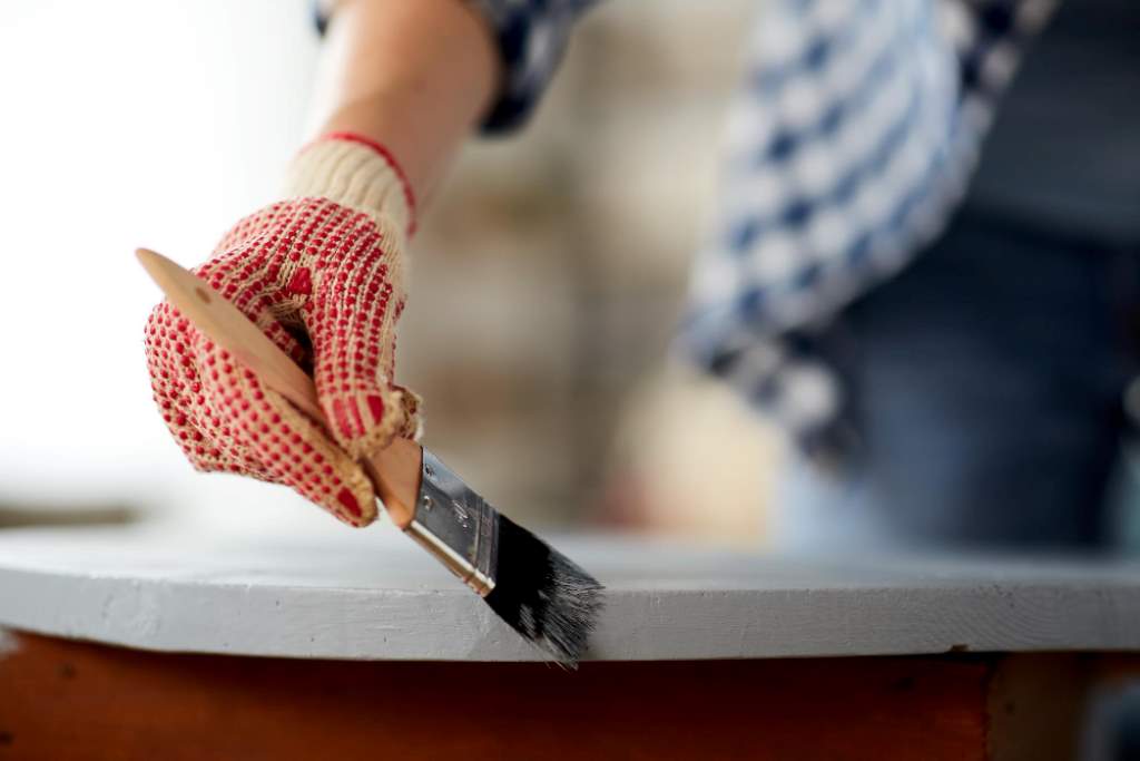 How to Paint Laminate Countertops