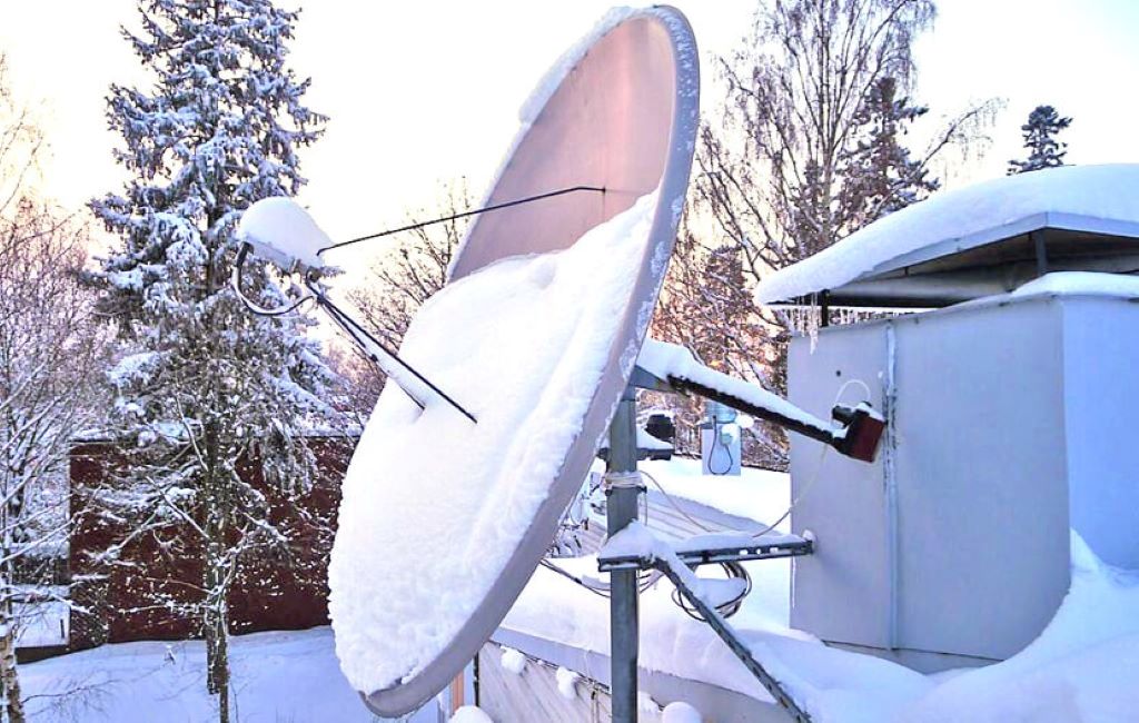 Starlink satellite dish ice buildup solutions guide
