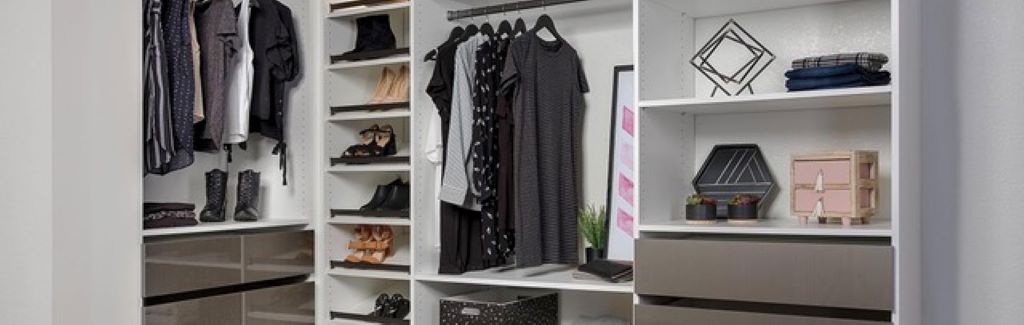 How to Get Rid of Musty Smell in Closet for Good