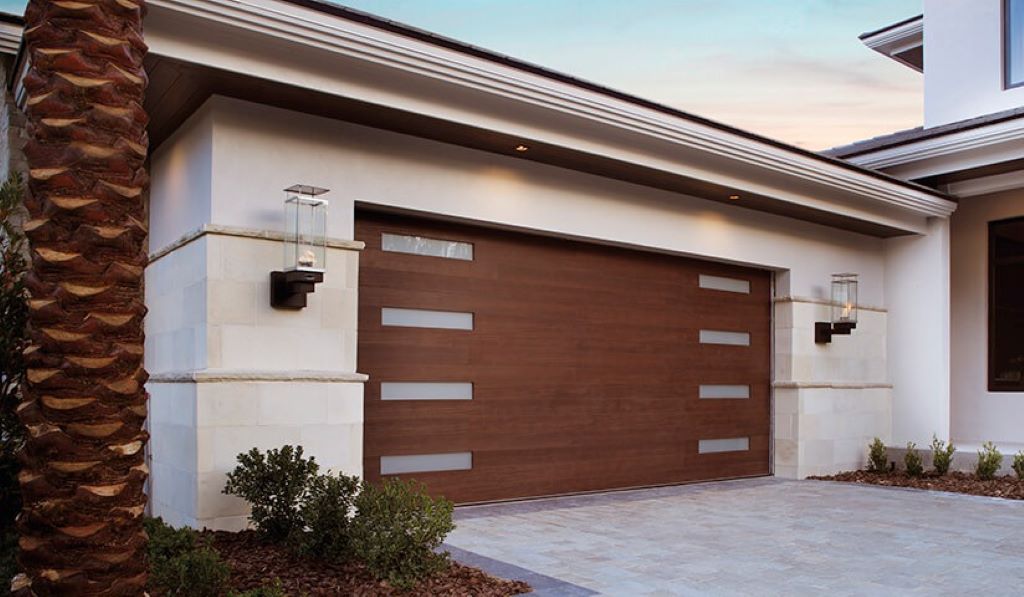 How to Choose the Right Garage Door for Canadian Weather and Style